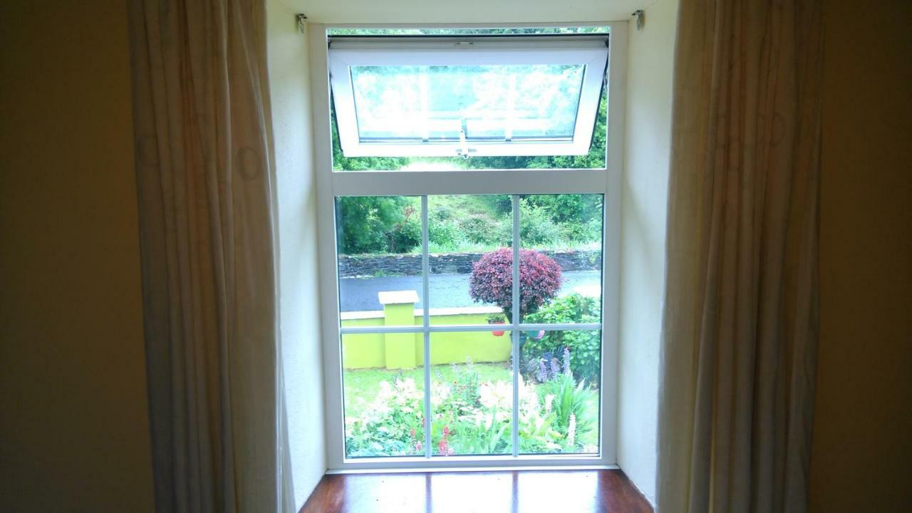 Kilgarvan Gortnaboul House B&B 외부 사진